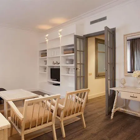 Nextdoor Casanova Hotel Barcelona